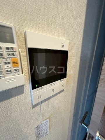 ����8