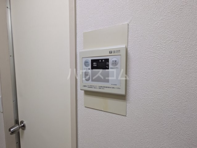����14