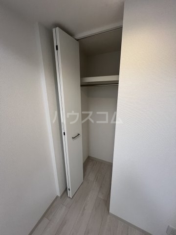����6