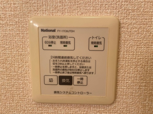 ����6