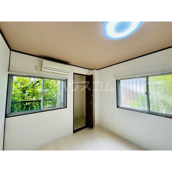 ����6