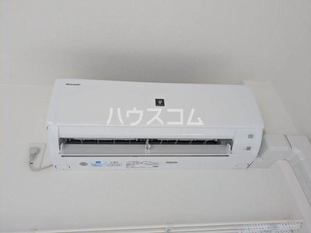����11