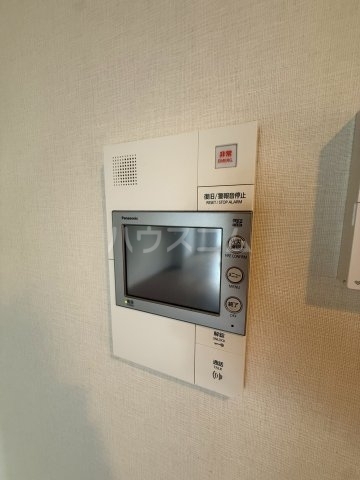 ����11