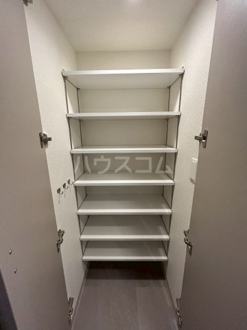 ����7
