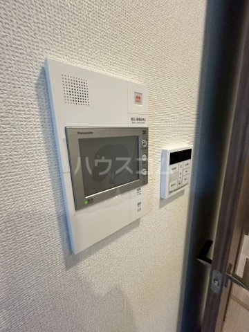 ����8