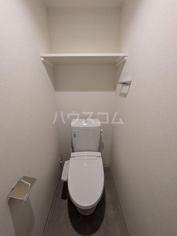 ����4