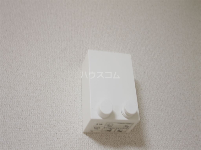 ����22