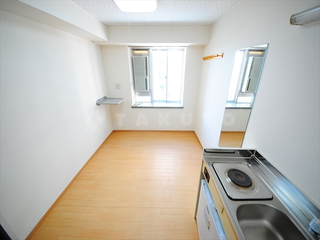 ����6