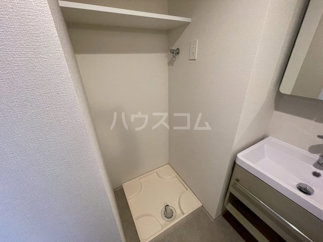 ����14