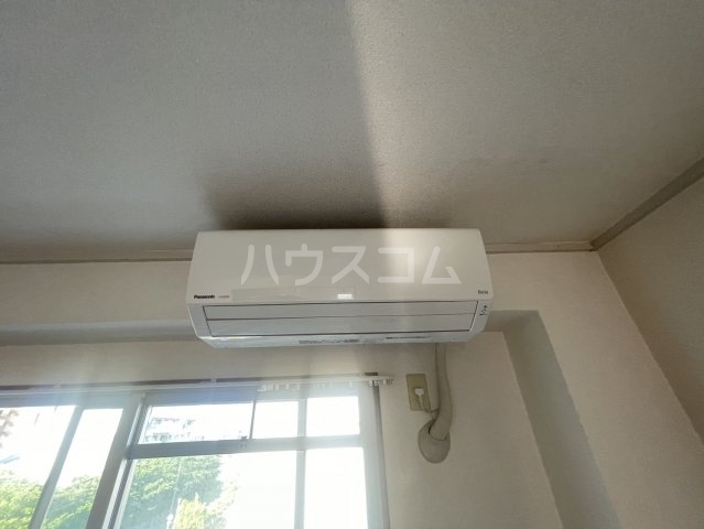 ����8