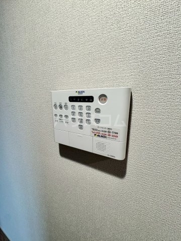 ����19