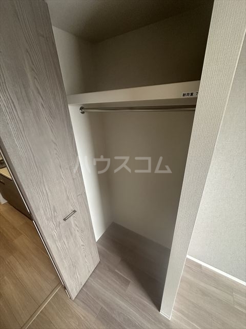 ����6