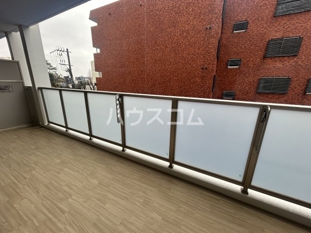 ����7