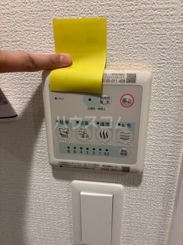 ����13