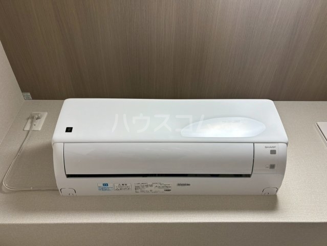 ����11
