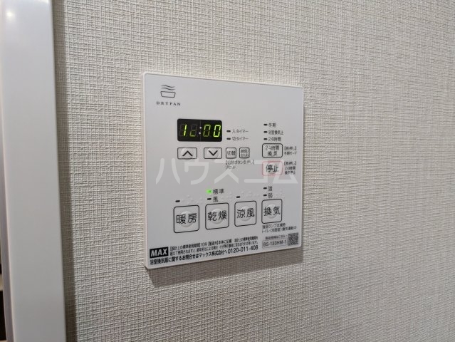����22