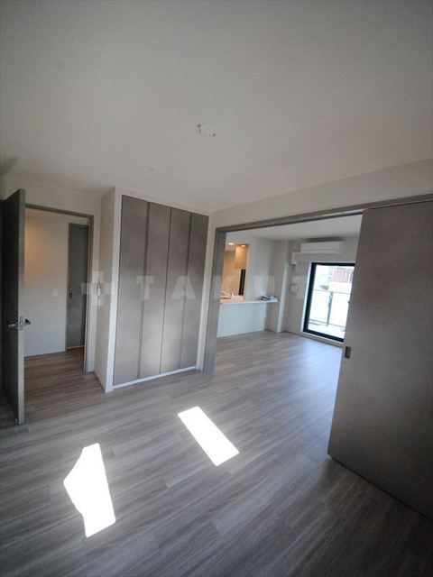 ����1