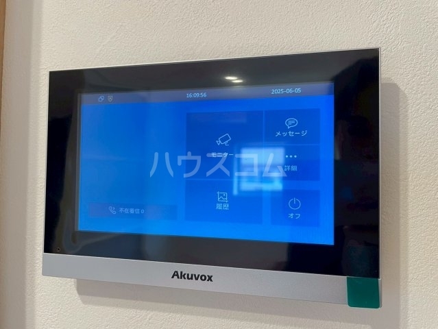 ����10