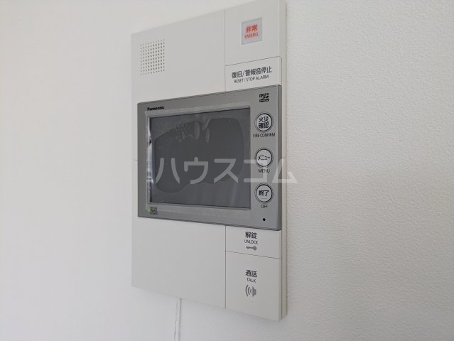 ����8