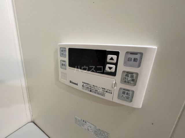 ����13