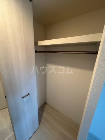 ����6