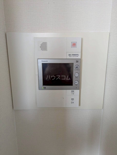 ����14