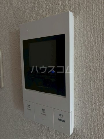 ����10