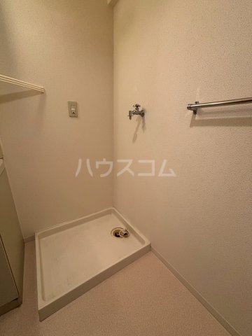 ����7