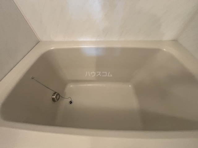 ����14