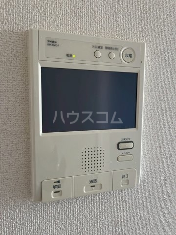 ����13