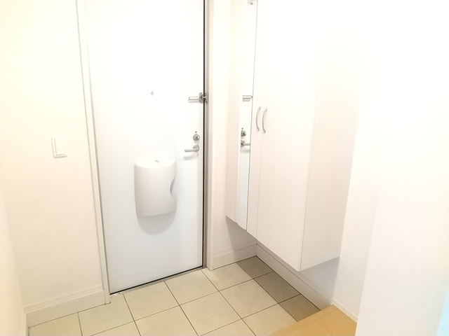 ����5
