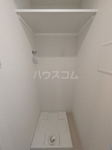 ����14