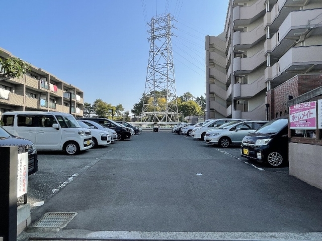 ����10