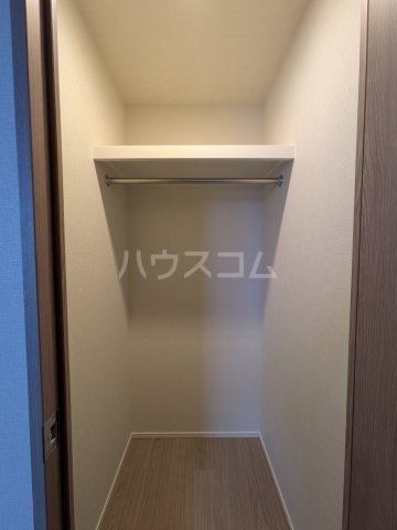 ����7