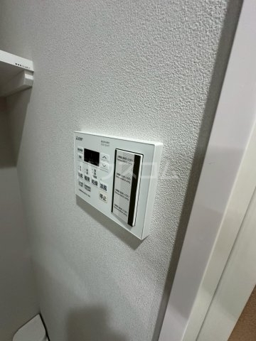 ����14