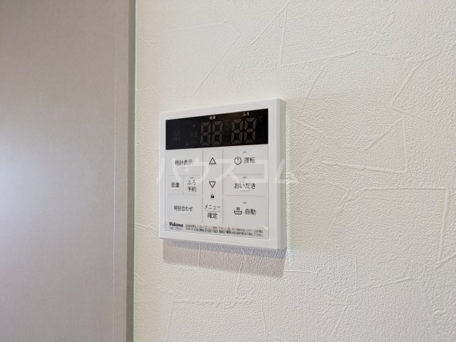����14