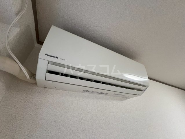 ����10