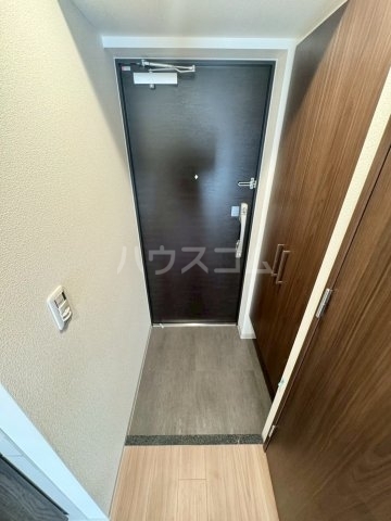 ����8