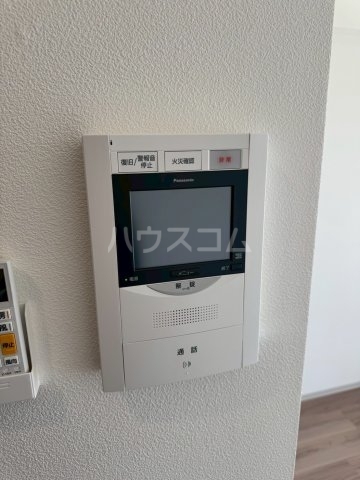 ����13
