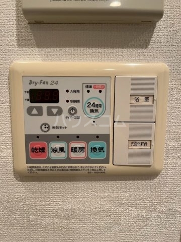 ����19