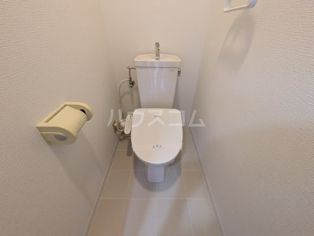 ����2