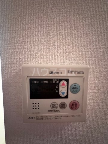 ����13