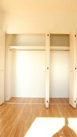 ����6