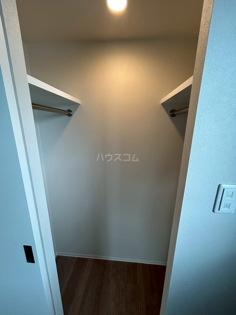 ����6