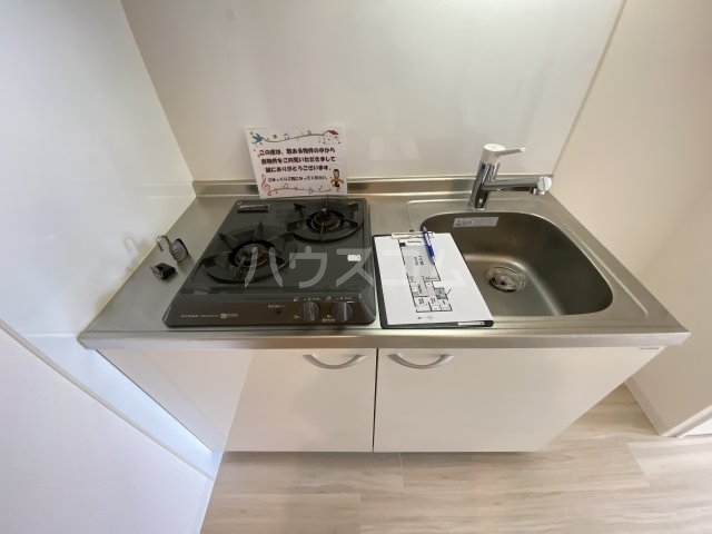 ����14