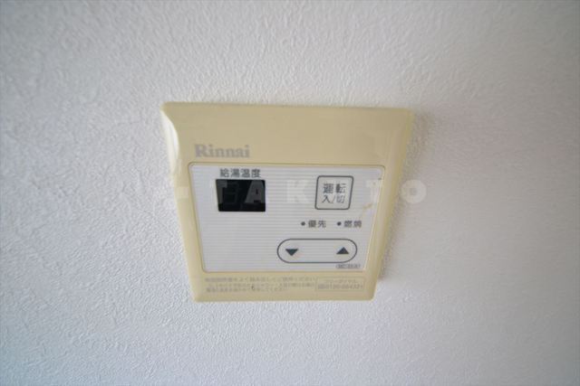 ����11