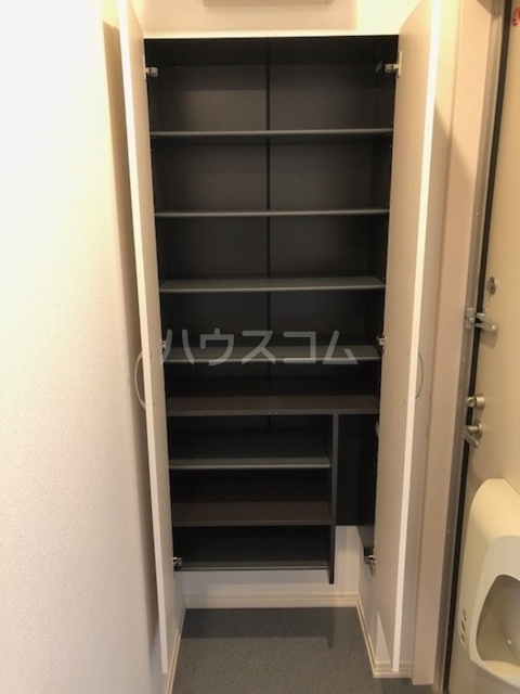 ����7