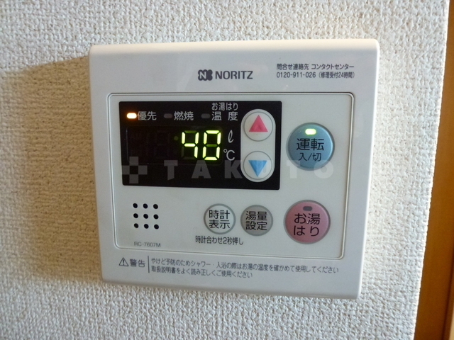 ����16