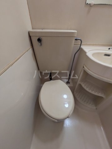 ����5