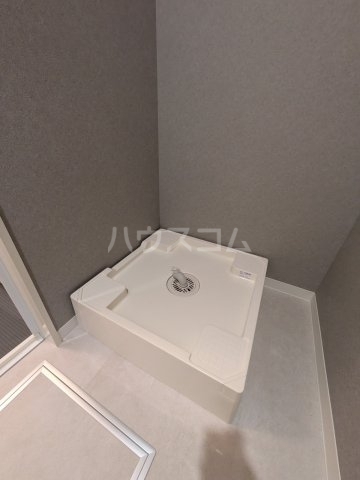 ����14